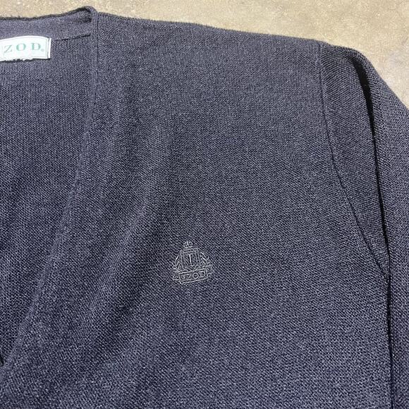 Vintage 80s Izod Black Boxy Acrylic Cardigan - Picture 2 of 3